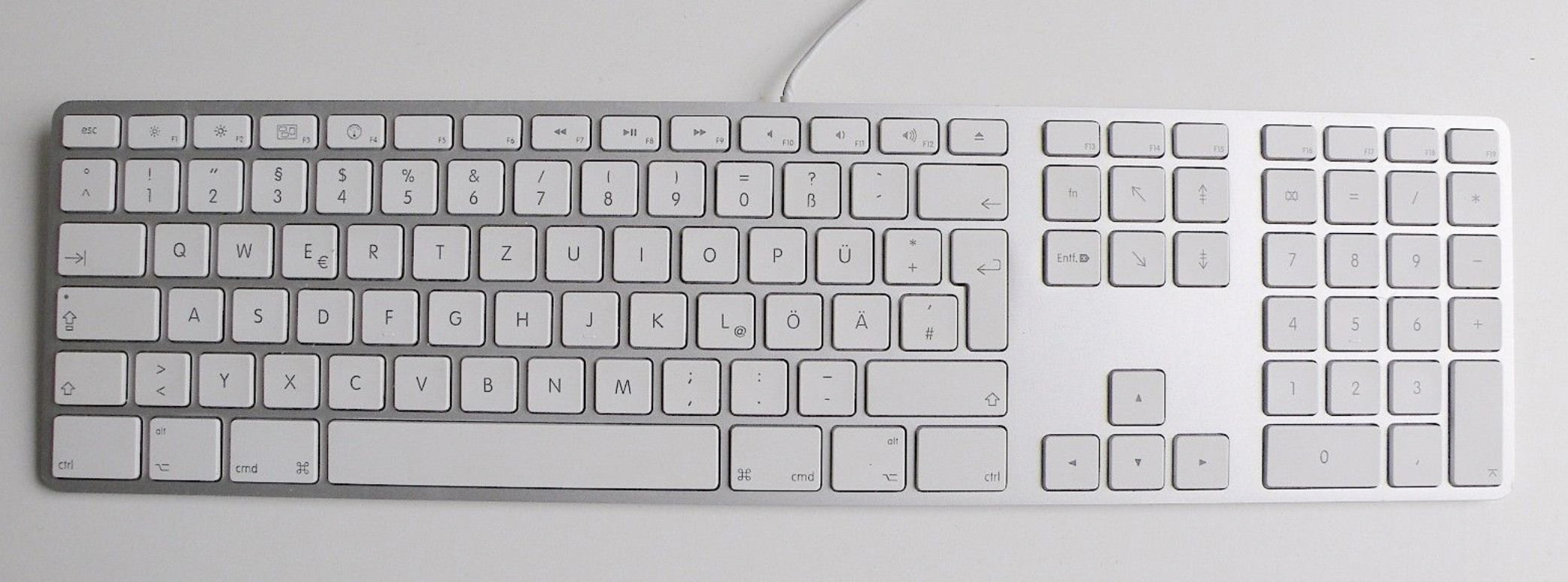 Apple A1243 (MB110D/B)