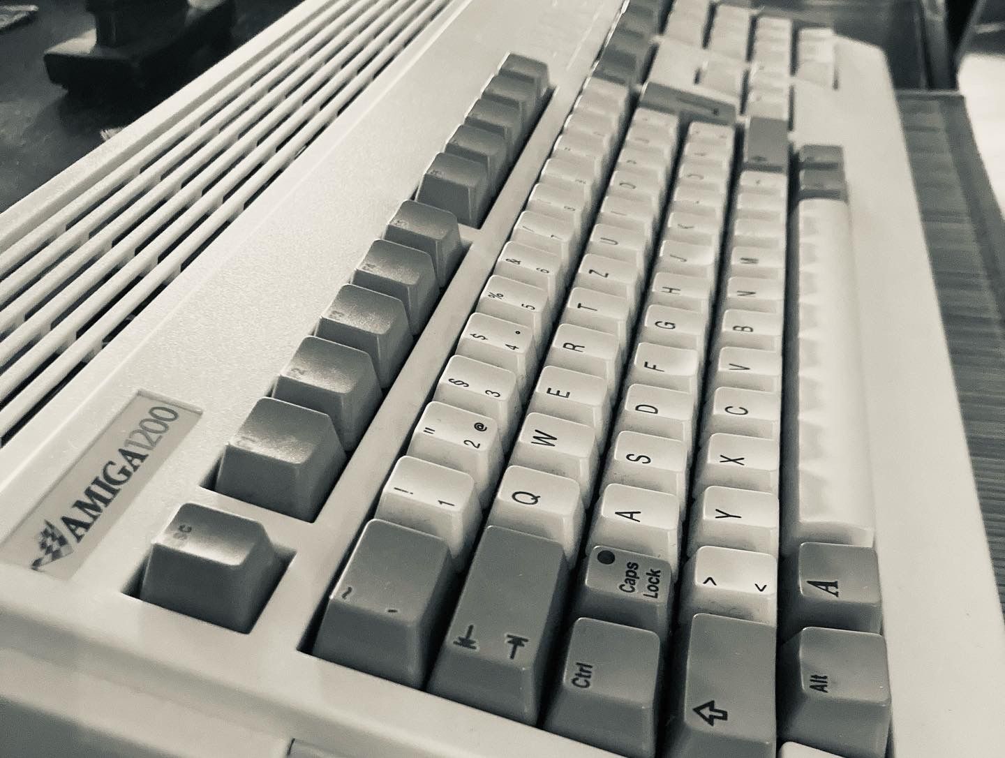 AMIGA OS 3.1 Workbench 3.1 auf CF-Card via WinUAE für echten AMIGA 1200