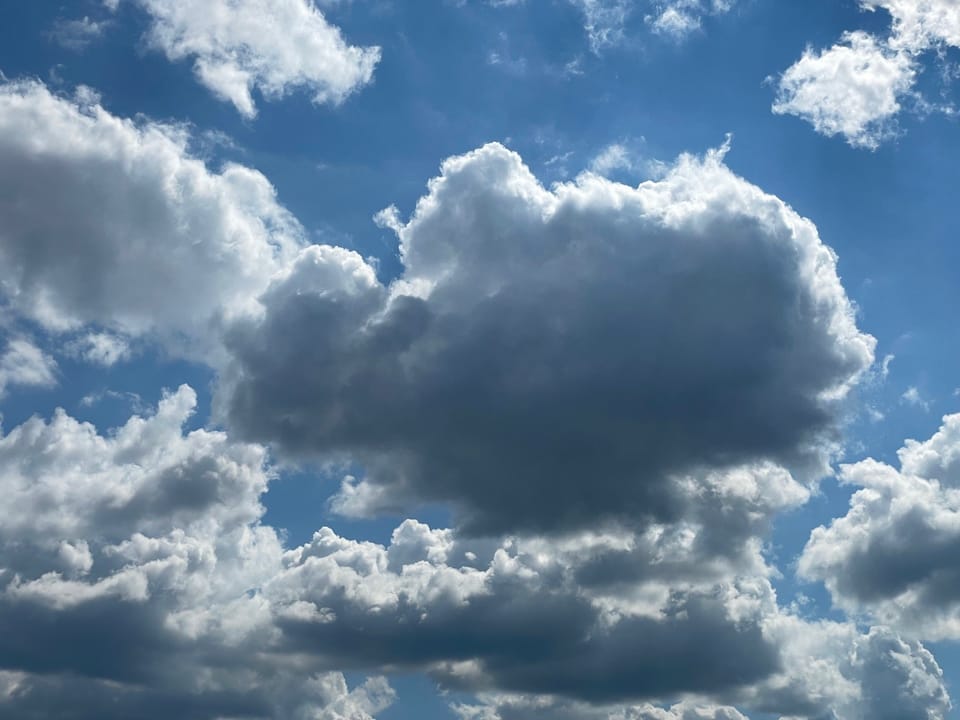 Wolken über Erfurt (C) Herr Montag